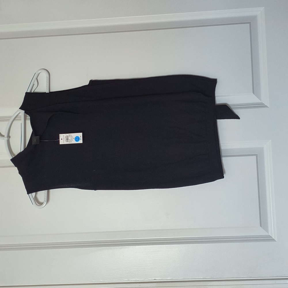 NWT. Ann Taylor Women's Top